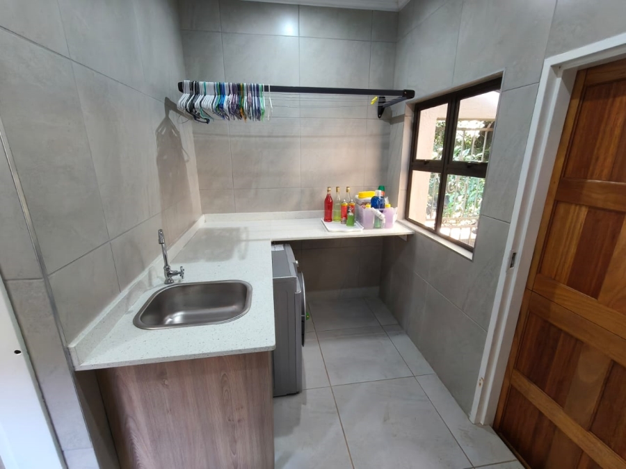 3 Bedroom Property for Sale in Safari Gardens North West